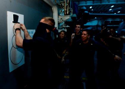 USS Makin Island activity 141211-N-GT710-035