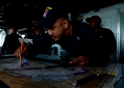 USS Makin Island underway 150413-N-GT710-067 photo