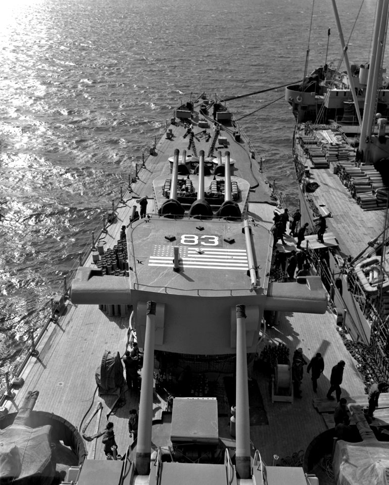 USS Manchester (CL-83) alongside AE-16 1951