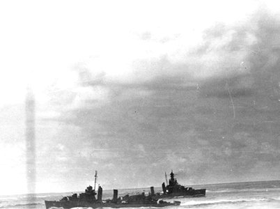 USS Mahan (DD-364) during the Battle of the Santa Cruz Islands 1942