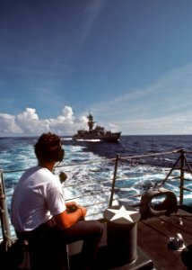 USS Marvin Shields (FF-1066) underway on 30 September 1987 (6431628)