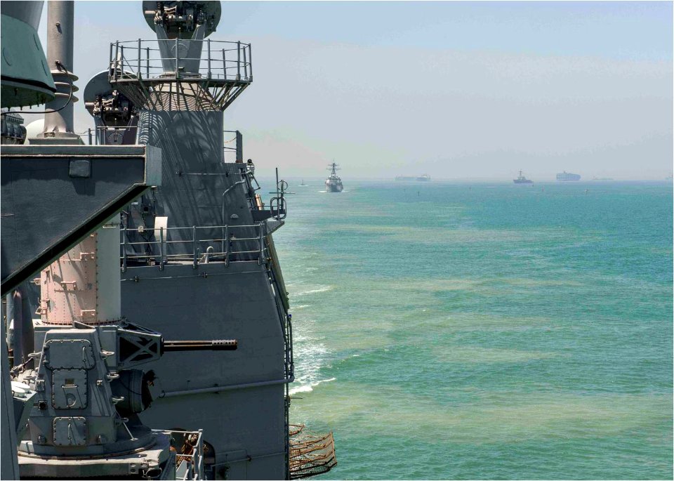 USS MASON (DDG 87) 130818-N-LN619-236 (9623341926)