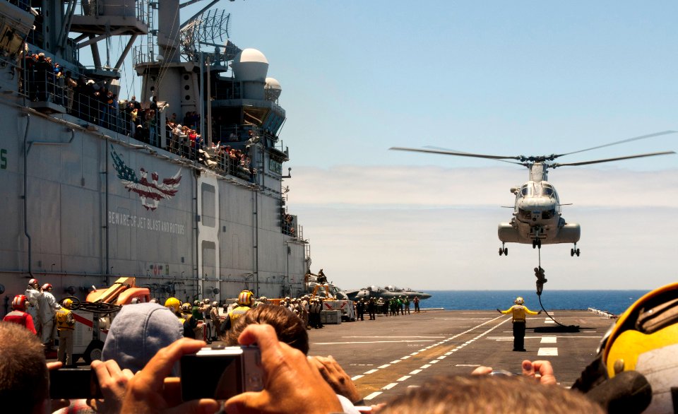 USS Makin Island activity 120619-N-PB383-443