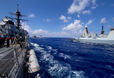 USS MASON (DDG 87) 130920-N-PW661-018 (10034164683)