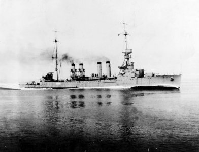 USS Marblehead (CL-12) steaming at top speed during trials, 15 August 1924 (NH 46638)