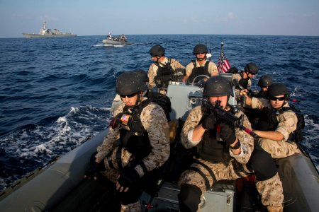 USS MASON (DDG 87) 131113-N-PW661-012 (11064884036)