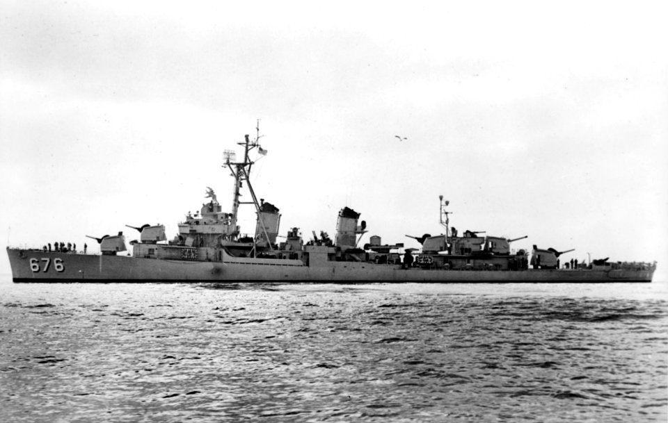 USS Marshall (DD-676) underway on 25 June 1952