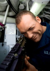 USS Mason (DDG 87) 130829-N-OM642-041