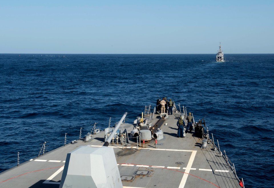 USS MASON (DDG 87) 131230-N-PW661-028 (11772886055)