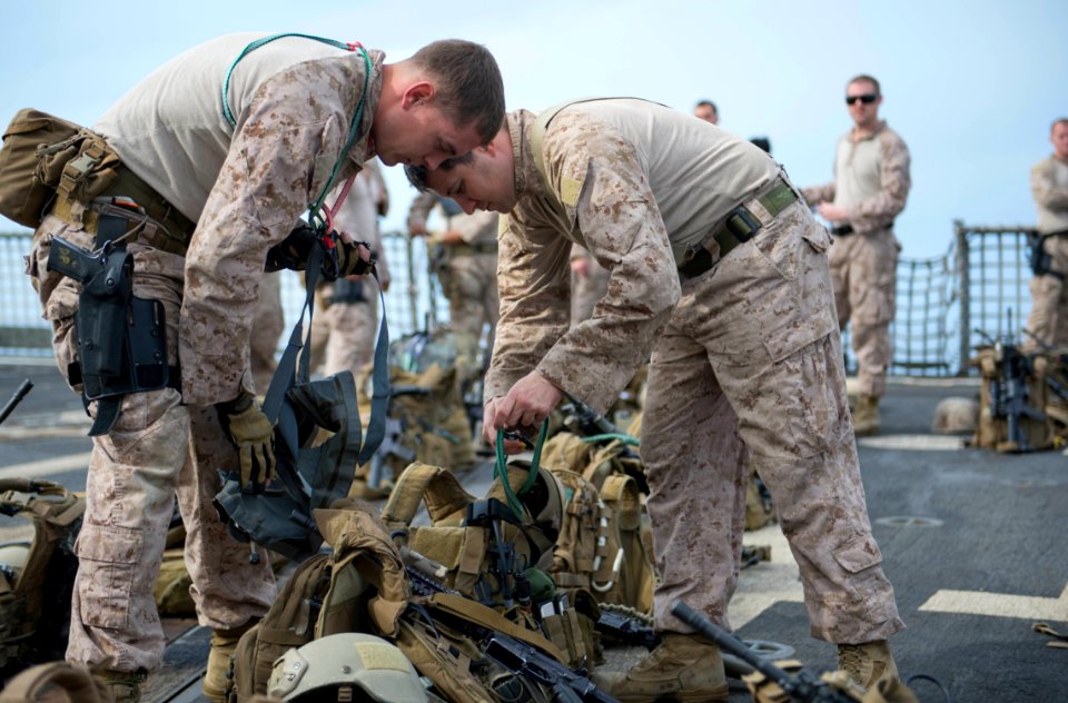 USS MASON (DDG 87) 140112-N-PW661-023 (12098959184)
