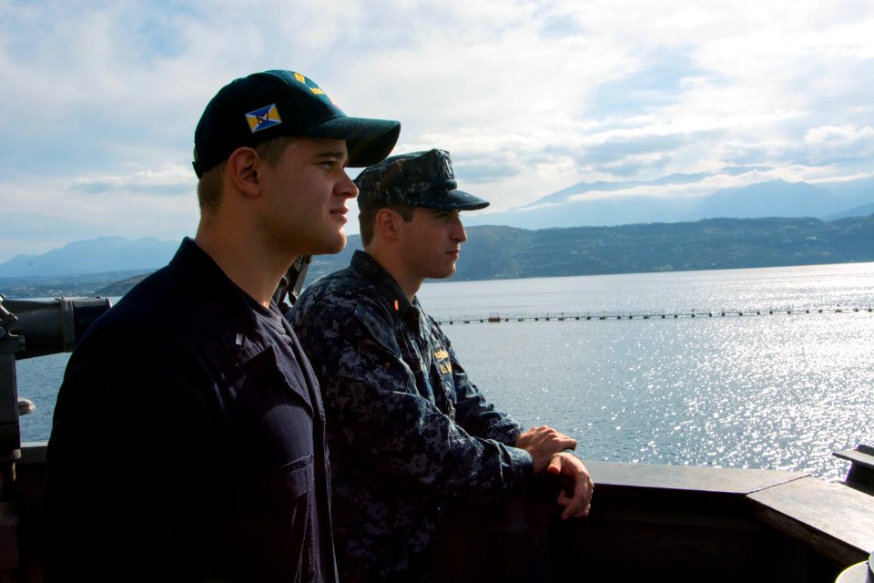 USS Mason (DDG 87) 161118-N-CL027-001