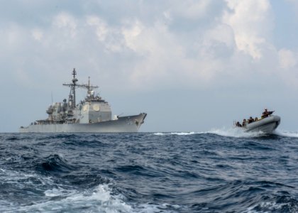 USS MASON (DDG 87) 131113-N-LN619-195 (11044507735)