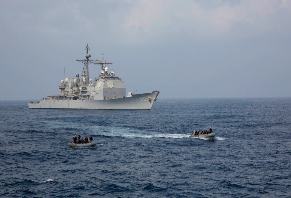 USS MASON (DDG 87) 131113-N-PW661-051 (11064790586)