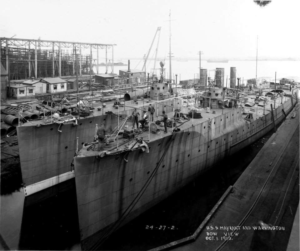 USS Mayrant USS Warrington - 19-N-24-27-2