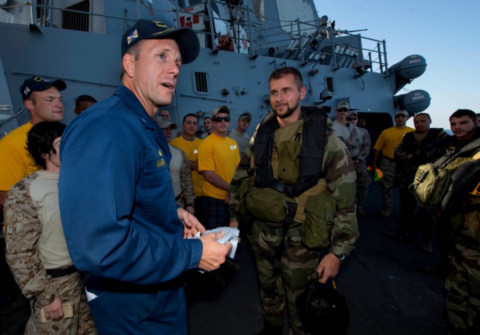 USS MASON (DDG 87) 140101-N-PW661-046 (11773213704)
