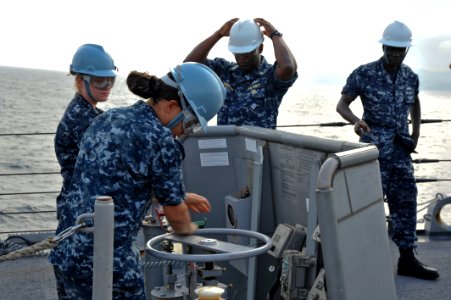 USS McCampbell 120517-N-TG831-030
