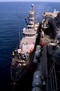 USS Mason (DDG 87) Patrol Craft Exercises 160912-N-CL027-193 photo