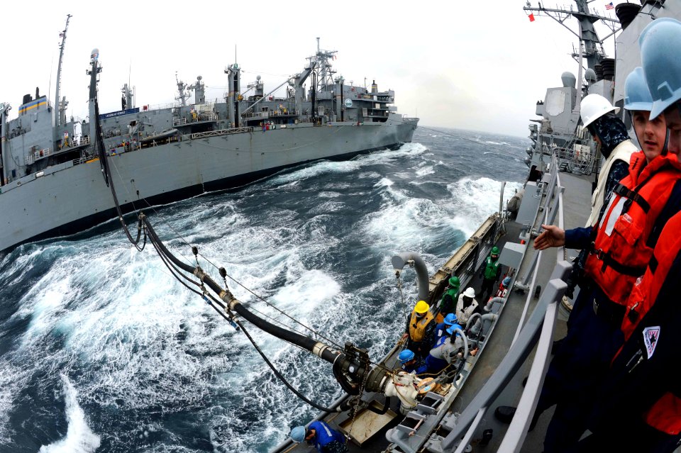 USS McCampbell resuplies. (8577318459)