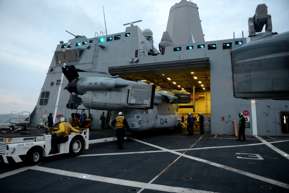 USS Mesa Verde deployment 140210-N-BD629-277