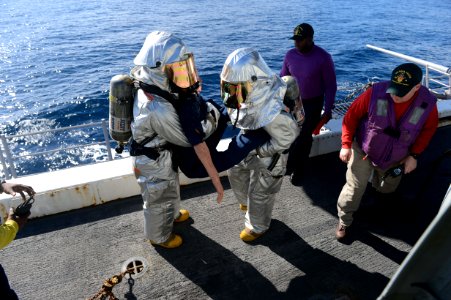 USS Mesa Verde firefighting exercise 140220-N-BD629-201