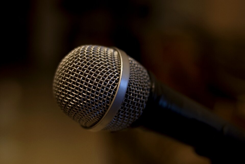 Microphone sound voice