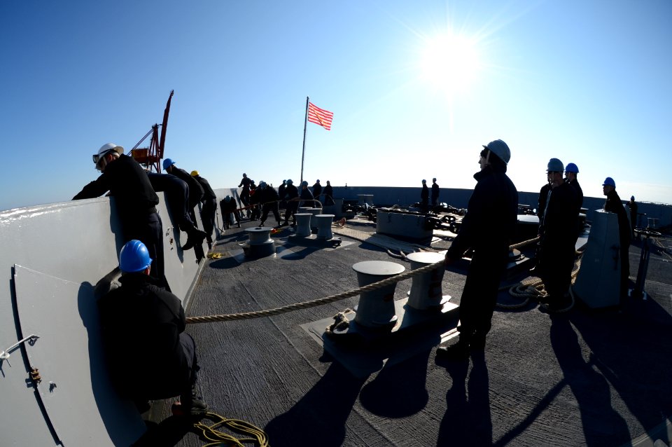 USS Mesa Verde deployment 140209-N-BD629-366