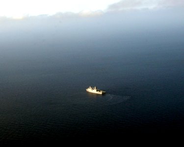 USS Mesa Verde 140602-N-HB951-478