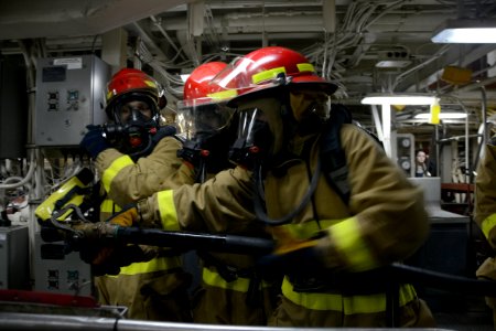 USS Mesa Verde operations 140220-N-HB951-065