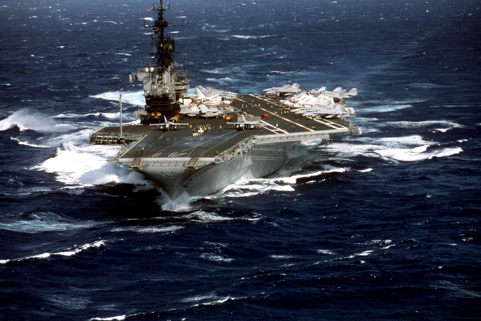 USS Midway (CV-41) underway in rough seas in the Philippine Sea on 1 June 1987 (6478545)