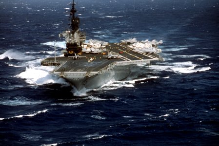 USS Midway (CV-41) underway in rough seas in the Philippine Sea on 1 June 1987 (6478545)