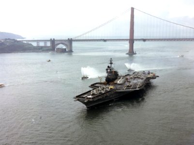 USS Midway (CVA-41) entering San Francisco Bay in 1973