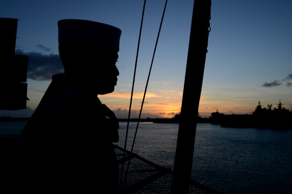 USS Mesa Verde sailor performs flag duties 140224-N-BD629-638