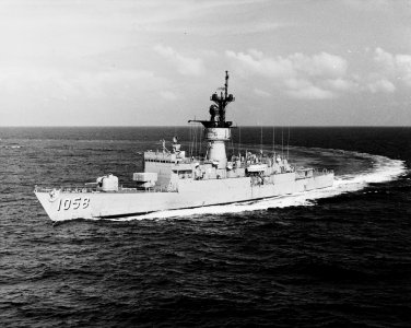 USS Meyerkord (DE-1058) at sea on 20 October 1972 (KN-21689)