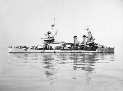 USS Minneapolis (CA-36) the Mare Island Naval Shipyard on 4 September 1943 (19-N-51995)