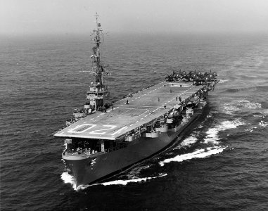 USS Mindoro (CVE-120) underway in April 1952 photo