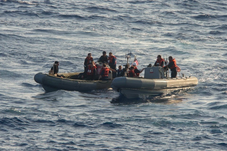 USS Mitscher (DDG 57) 141019-N-RB546-231 (15607233995)