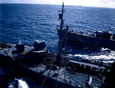 USS Minneapolis (CA-36) refueling from USS Platte (AO-24), in January 1944 (80-G-K-107)