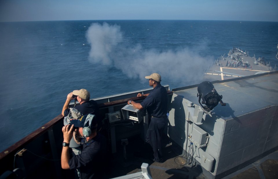 USS Mitscher (DDG 57) 141121-N-RB546-107 (15678719420)