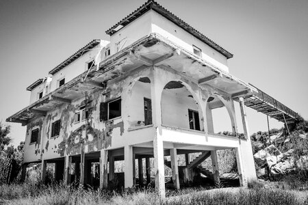 Destruction damage disaster