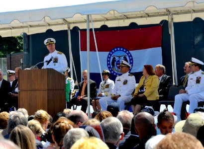 USS Missouri commissioning ceremony 100731-N-FI224-053