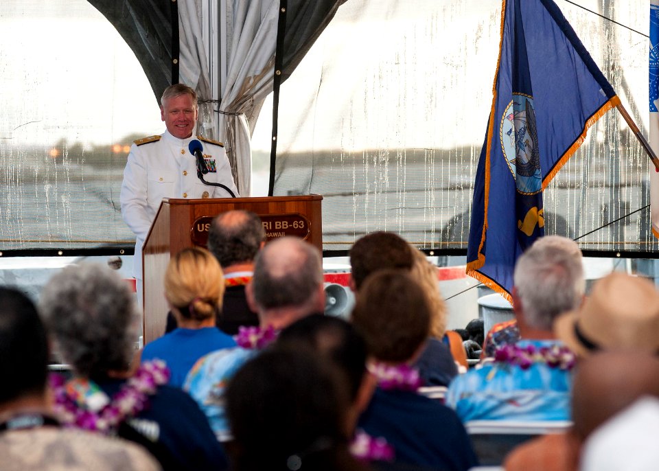 USS Missouri Memorial Veterans Day Sunset Ceremony 141111-N-IU636-188