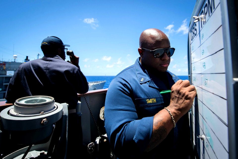 USS Mobile Bay (CG 53) Conducts Replenishment-at-Sea 160726-N-EH218-095