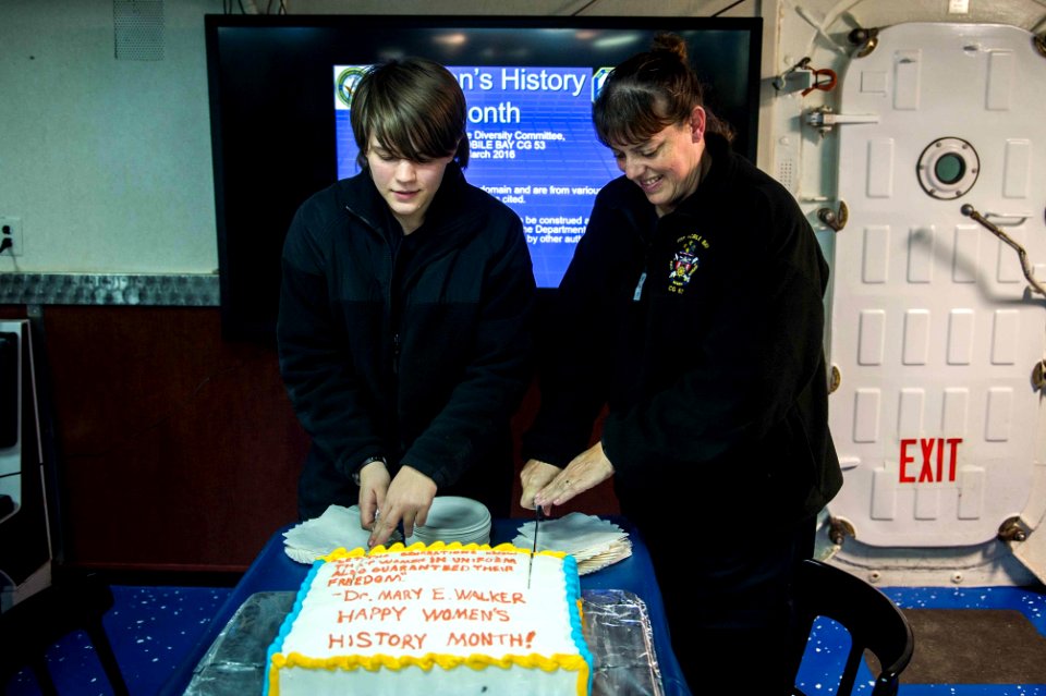 USS Mobile Bay celebrates Women's History Month 160325-N-EH218-284