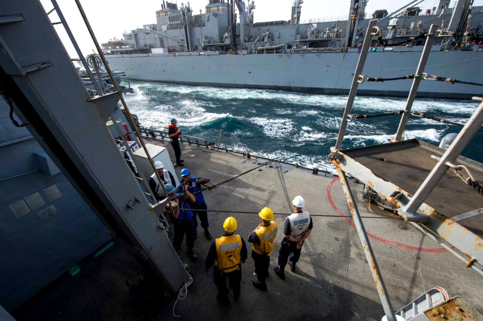 USS Mitscher (DDG 57) 150310-N-RB546-019 (16170885643)
