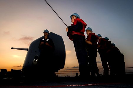 USS Mobile Bay Conducts Replenishment at Sea During RIMPAC 2016 160801-N-EH218-038