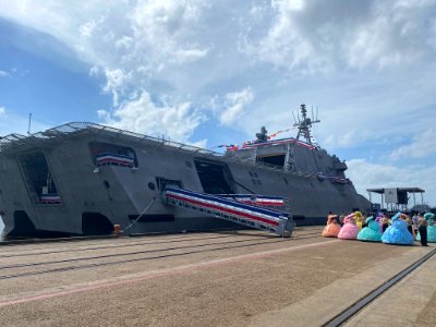 USS Mobile (LCS-26) commissioning ceremony - 2021-05-22