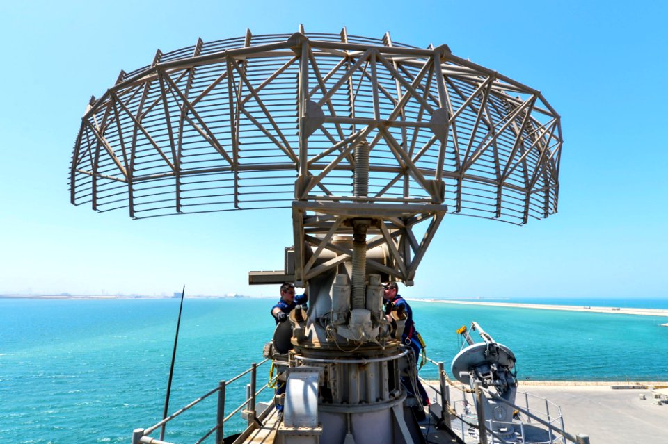USS MONTEREY (CG 61) 130801-N-QL471-135 (9478872098)