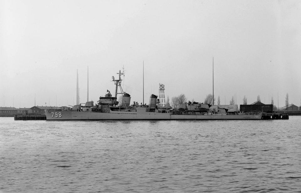 USS Monssen (DD-798) at the Philadelphia Naval Shipyard on 12 December 1952