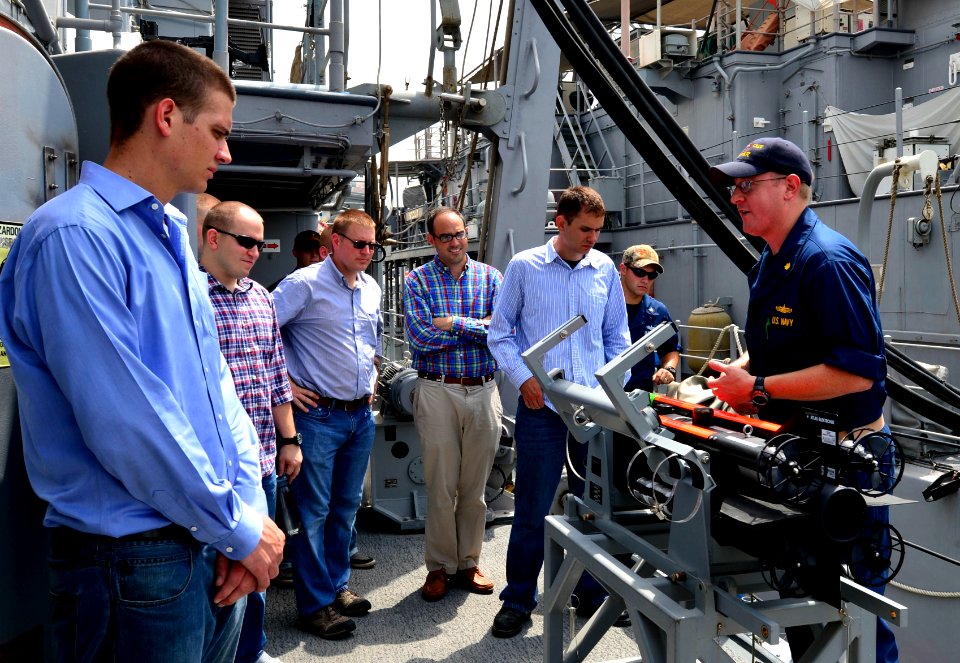 USS MONTEREY (CG 61) 130711-N-QL471-139 (9303901919)