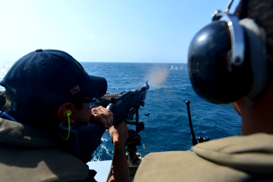 USS MONTEREY (CG 61) 130724-N-QL471-302 (9370235866)